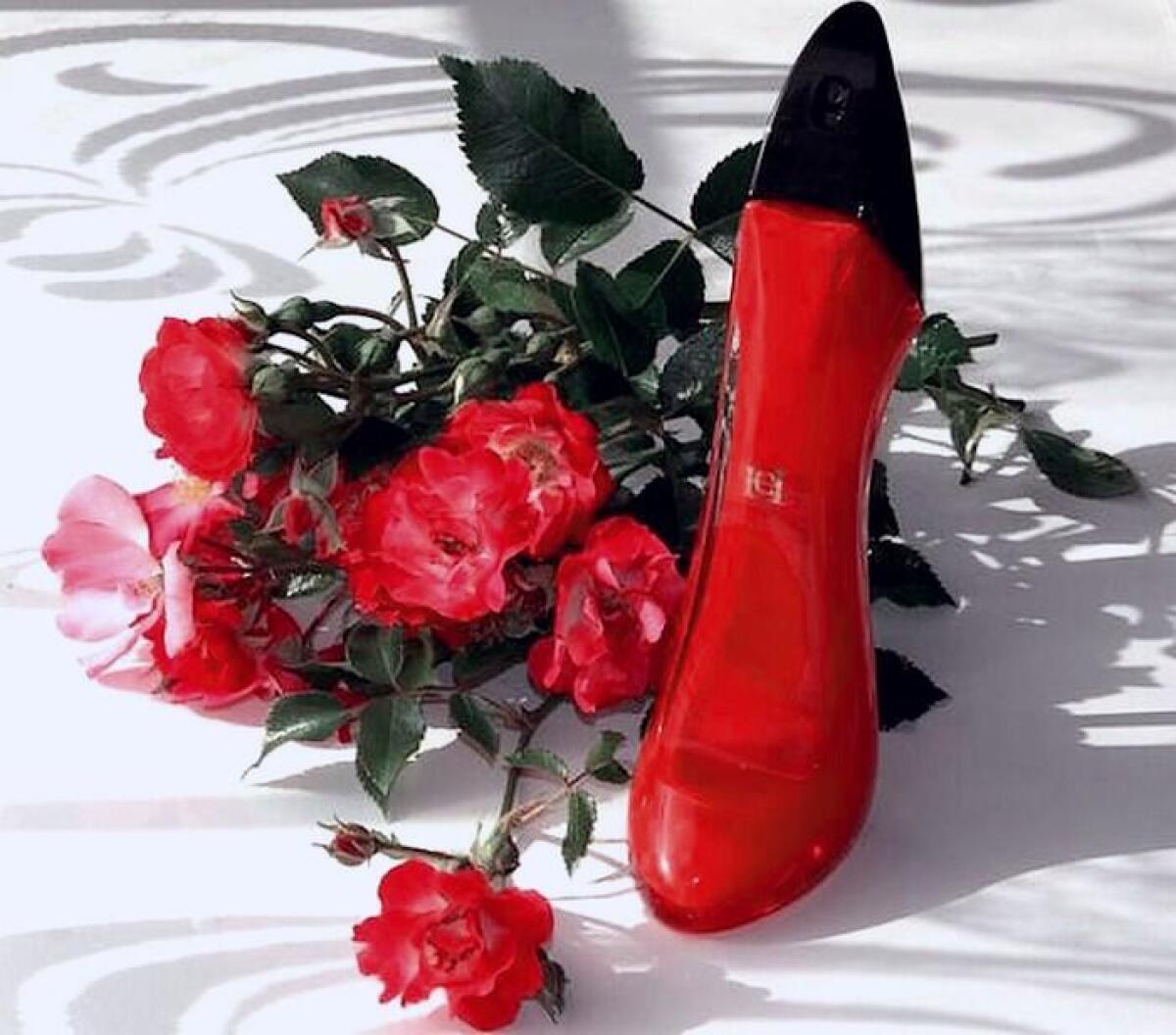 Carolina Herrera Very Good Gir - Perfume Fine Fragrance recension och pris
